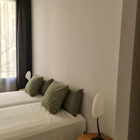 Poble Sec Charming Apartament