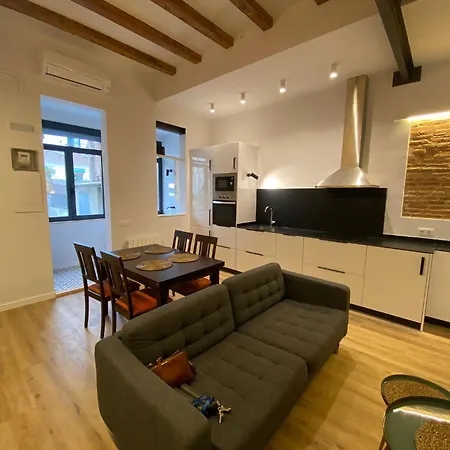 Apartment Poble Sec Charming Apartment