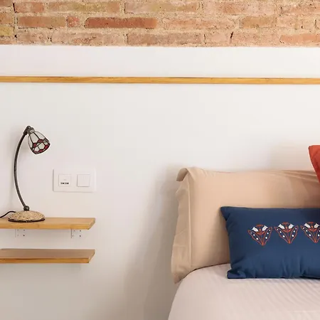 Poble Sec Charming Apartment Barcelona