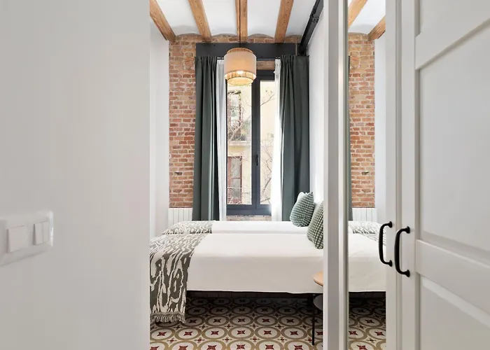 Poble Sec Charming Апартаменты
