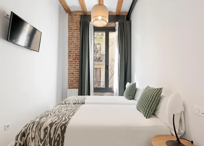 Апартаменты Poble Sec Charming