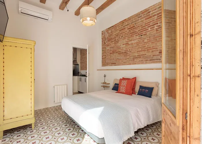 Апартаменты Poble Sec Charming Барселона