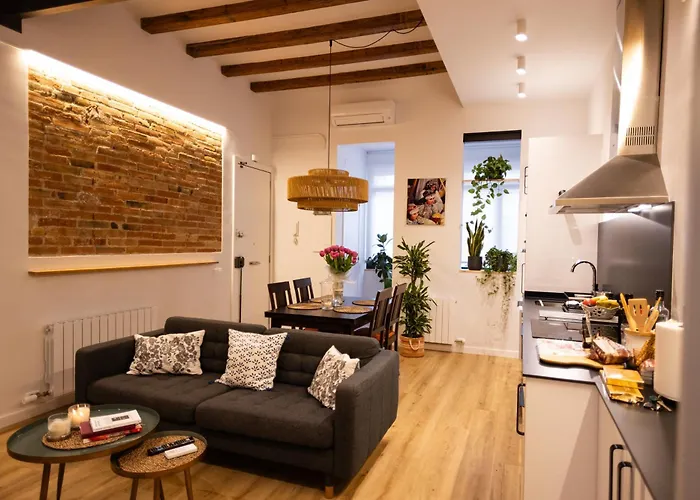 Poble Sec Charming Апартаменты